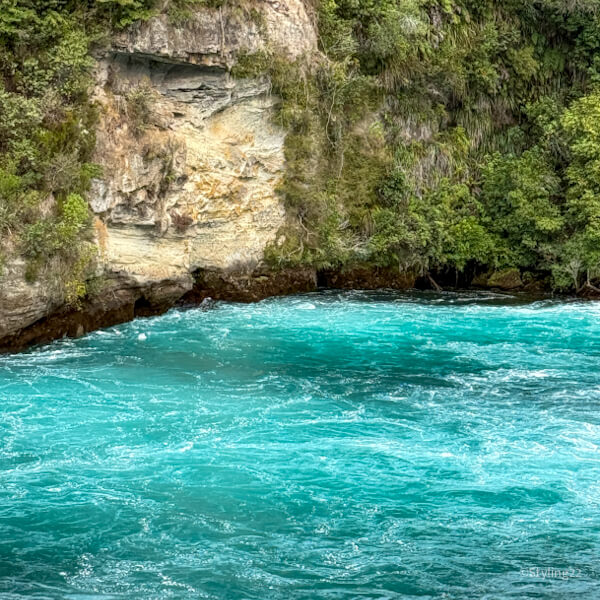 zo mooi tuquoise is een rivier in Nieuw-Zeeland