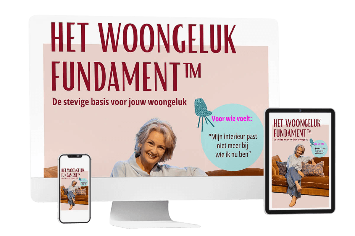 mockup met iMac, iPad en iphone met daarop de afbeelding van minicursus Het Woongeluk Fundament ™